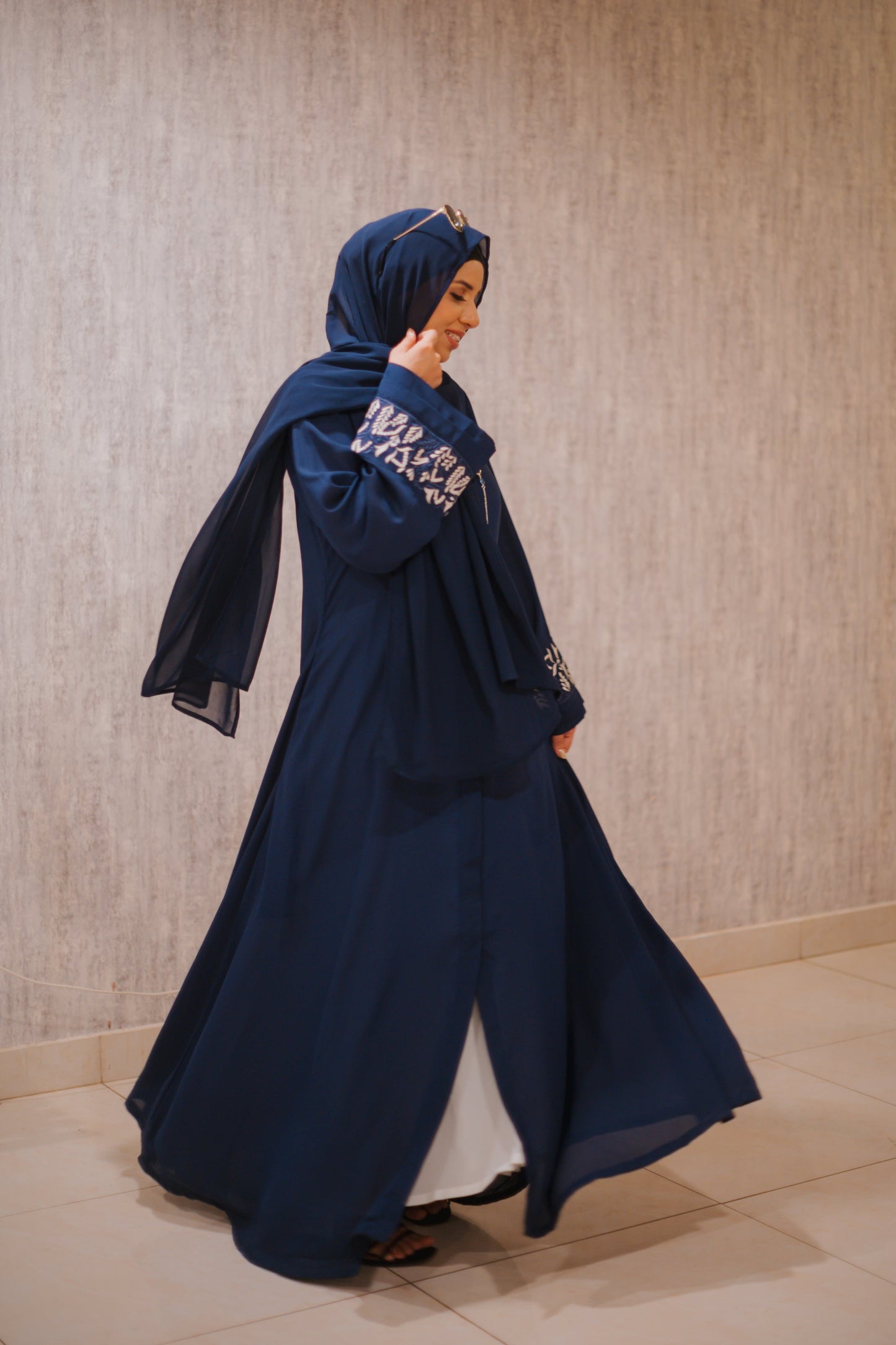 Aqua Abaya