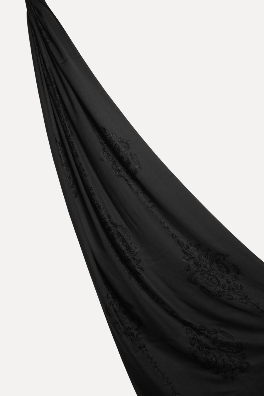 Self Embroidery Lawn Hijab - Ravin Black