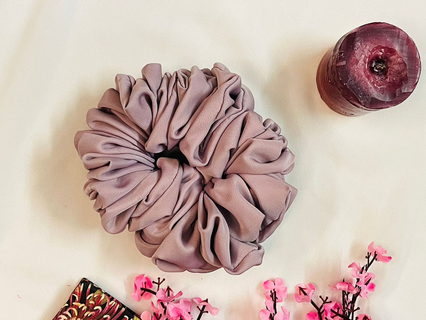 Buy 2 Chiffon Magnetic Hijabs (Get A Scrunchie Free)