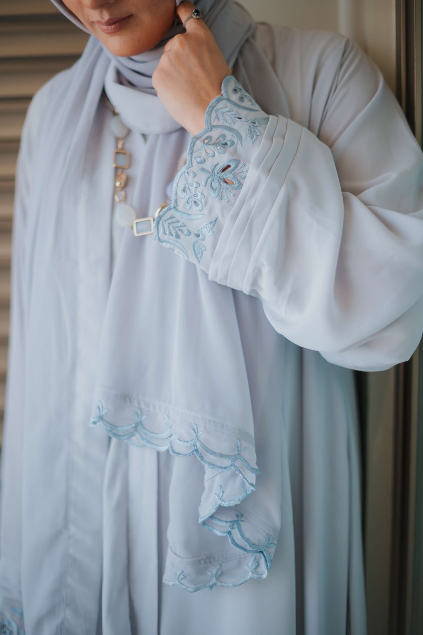 Crystal Abaya