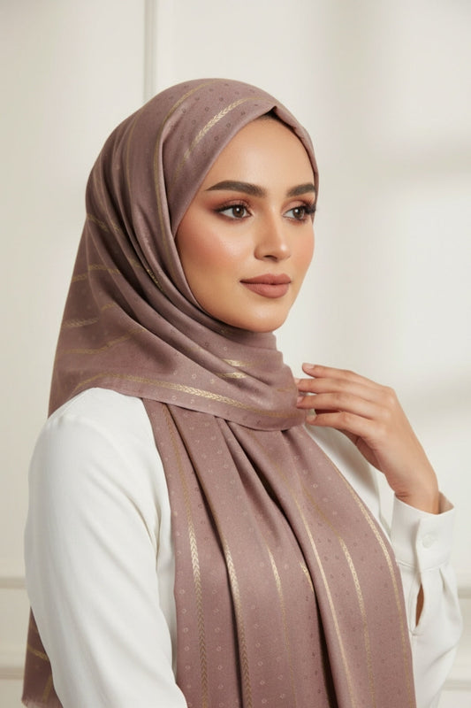 Golden Petal Lawn - Lilac Luster
