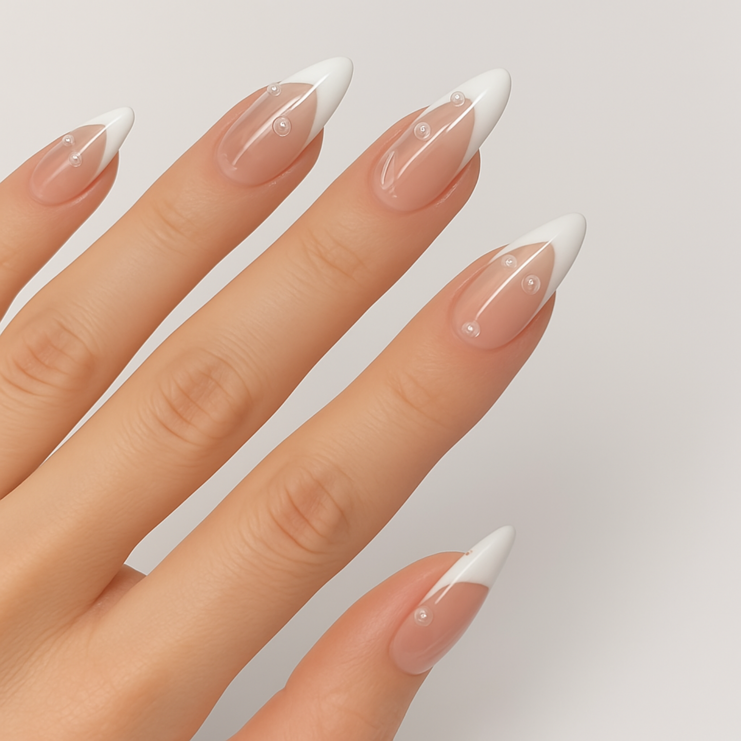 Tiffany Pearl (Medium)