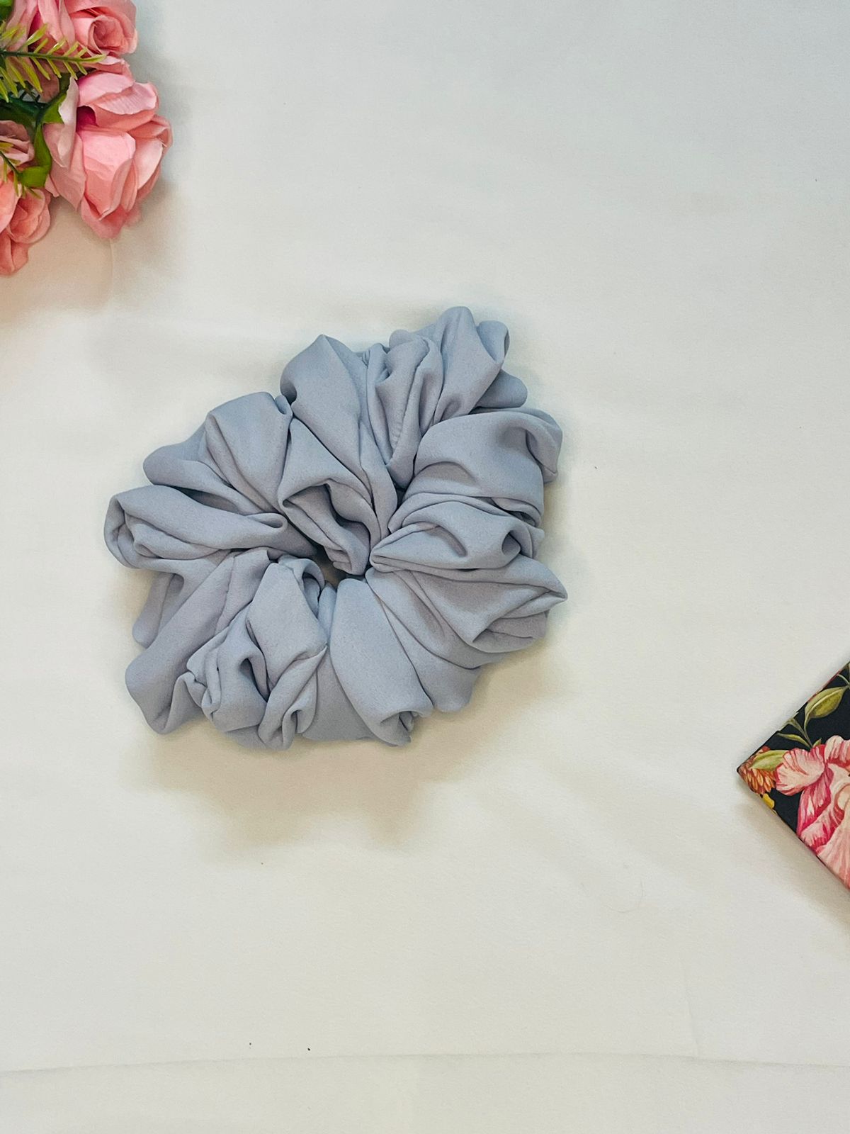 Buy 2 Chiffon Magnetic Hijabs (Get A Scrunchie Free)